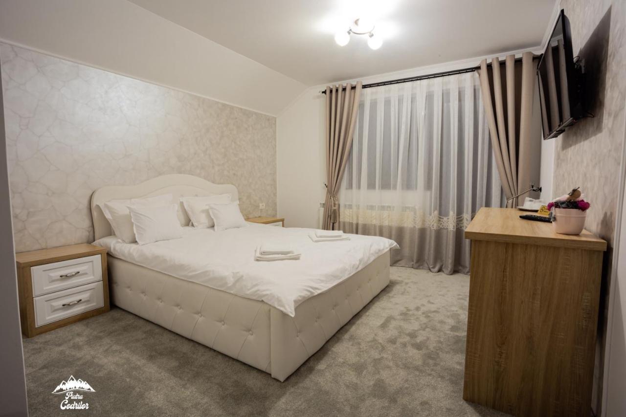 Piatra Codrilor Hotel Dorna-Arini Buitenkant foto