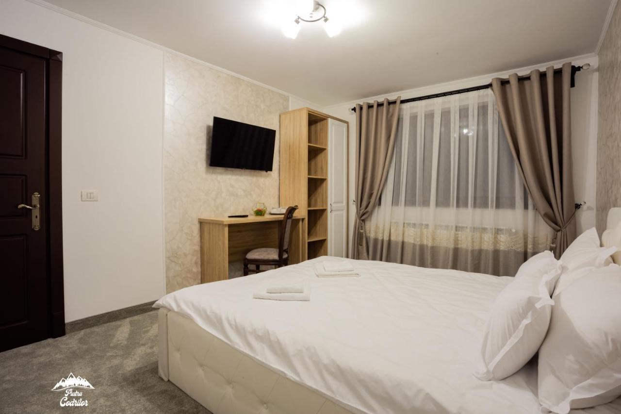 Piatra Codrilor Hotel Dorna-Arini Buitenkant foto